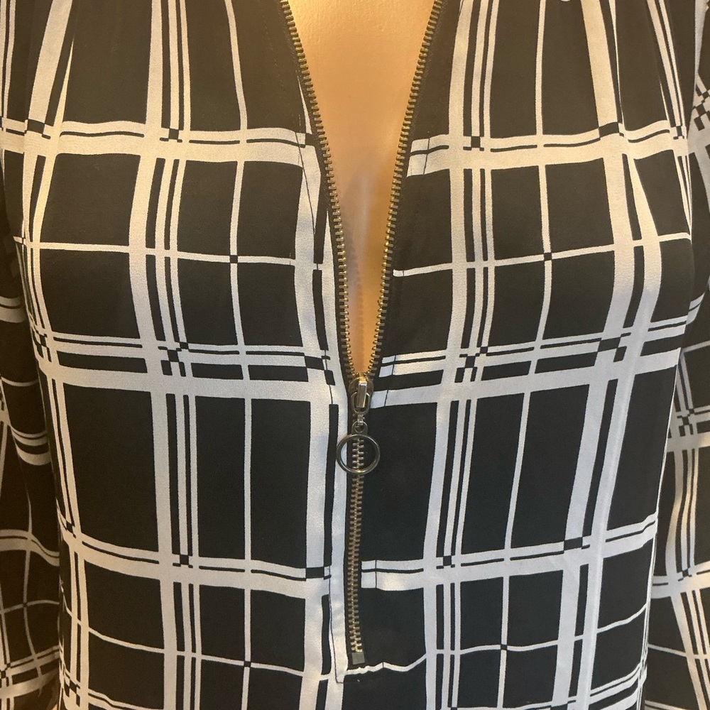 ATMOSPHERE Plaid 1/4 Zip Tunic Blouse - Size 4 - Picture 3 of 7
